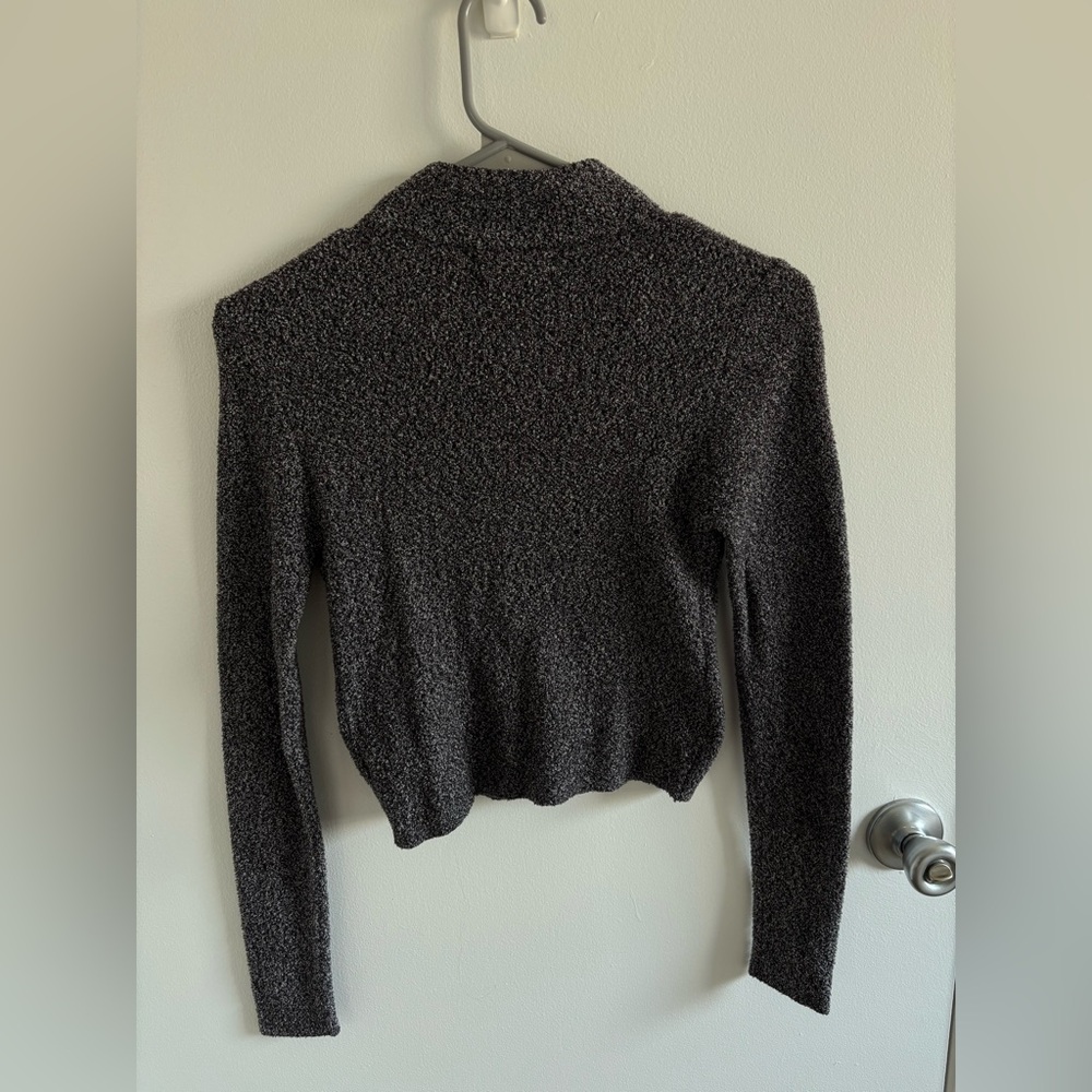 Urban Outfitters Gray Long Sleeve Turtleneck Sweater - Picture 2 of 3
